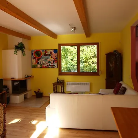 Chata U Reky Holiday home Zlenice